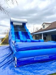 IMG 3790 1682463012 2 Aqua Tide Slide 18ft (wet or dry)