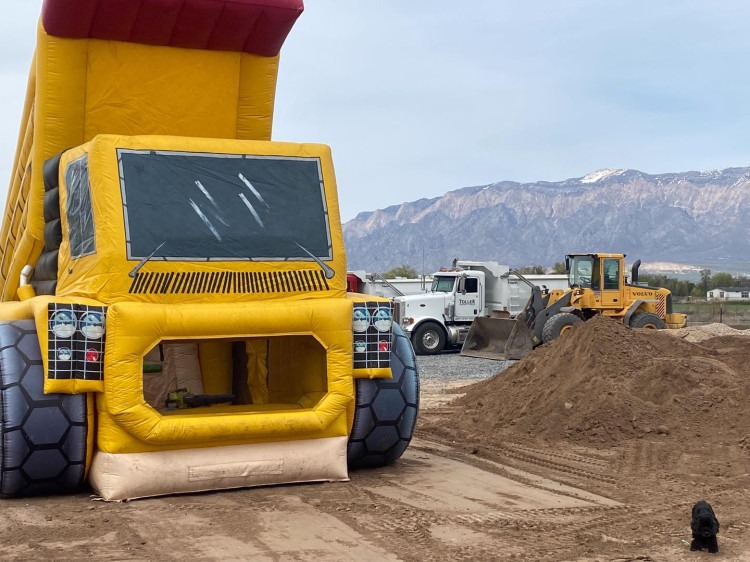 Dump Truck, Dry Unit